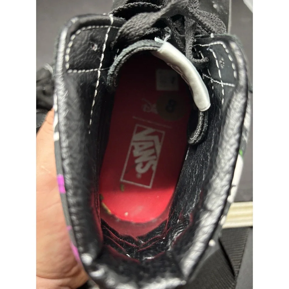 Vans Sk8-Hi Disney Villains Womens 9.5 Black Suede Skateboarding Sneakers‎ Shoes